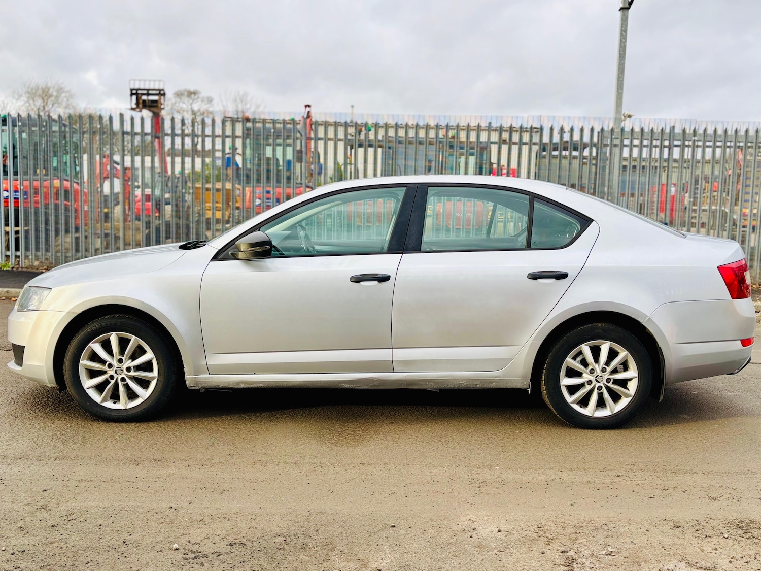 Used Skoda Octavia 2013 for sale - 77350458: Photo 3
