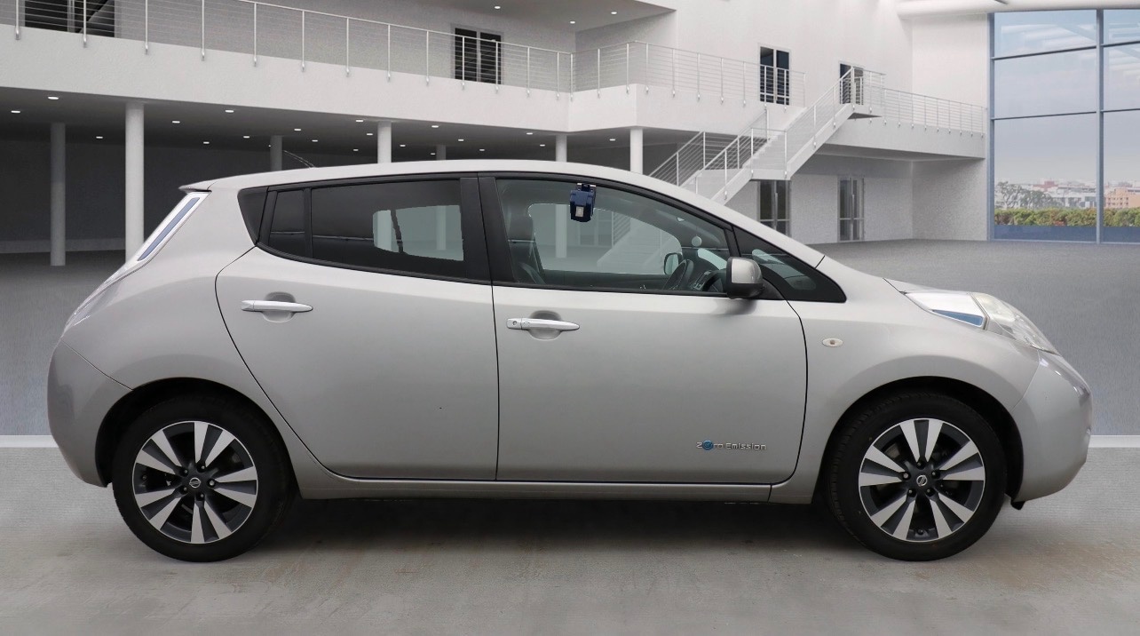 Used Nissan Leaf 2015 for sale - 77786420: Photo 4