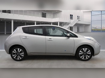 Used Nissan Leaf 2015 for sale - 77786420: Photo