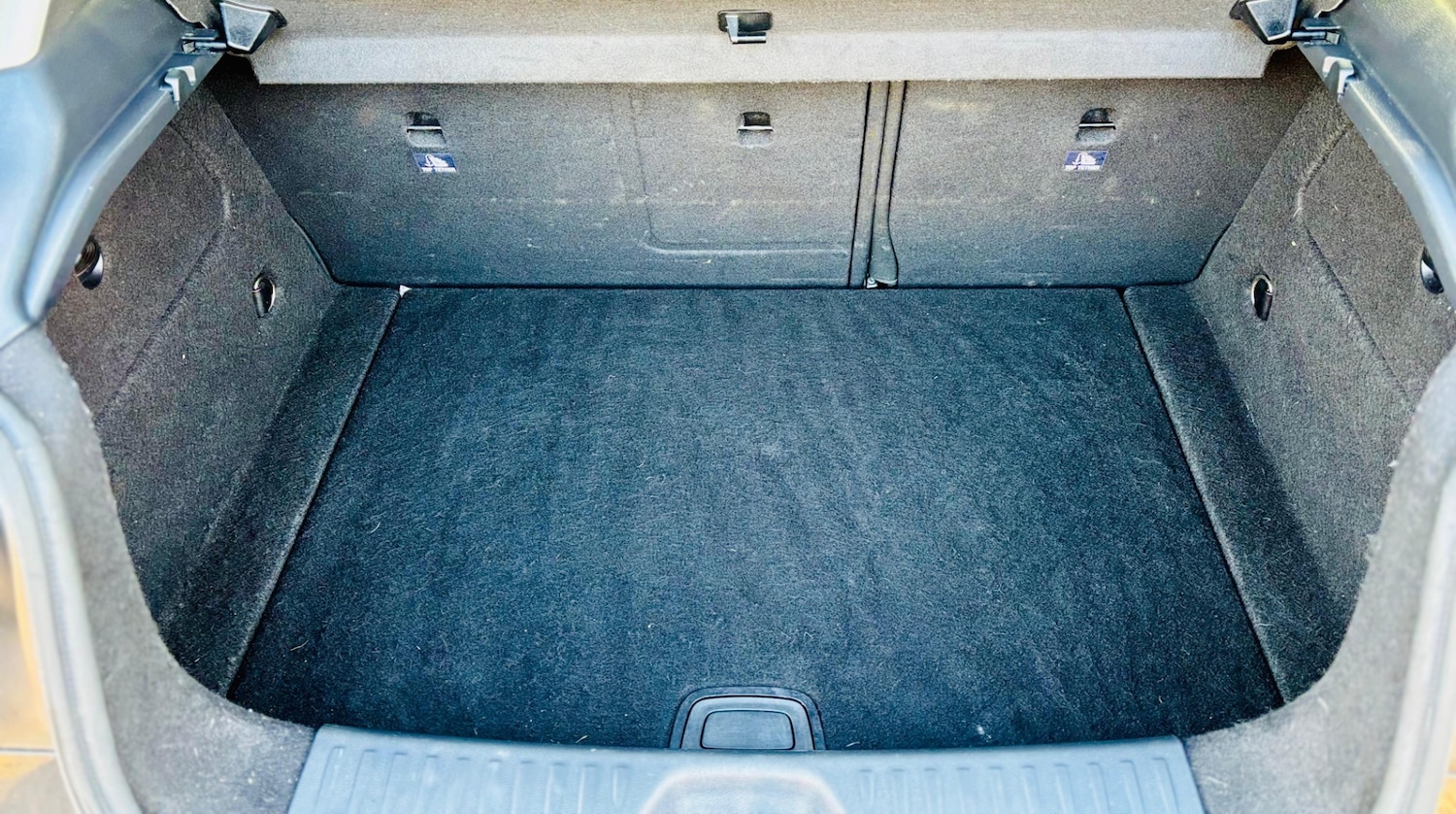 Used Mercedes-Benz A-Class 2015 for sale - 76935512: Photo 30