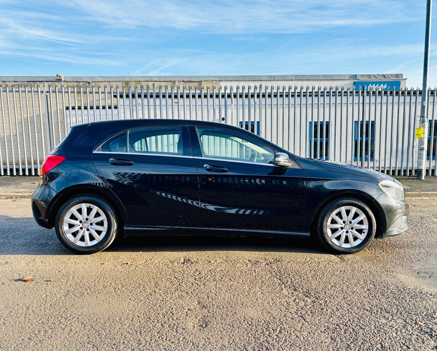 Used Mercedes-Benz A-Class 2015 for sale - 76935512: Photo 36