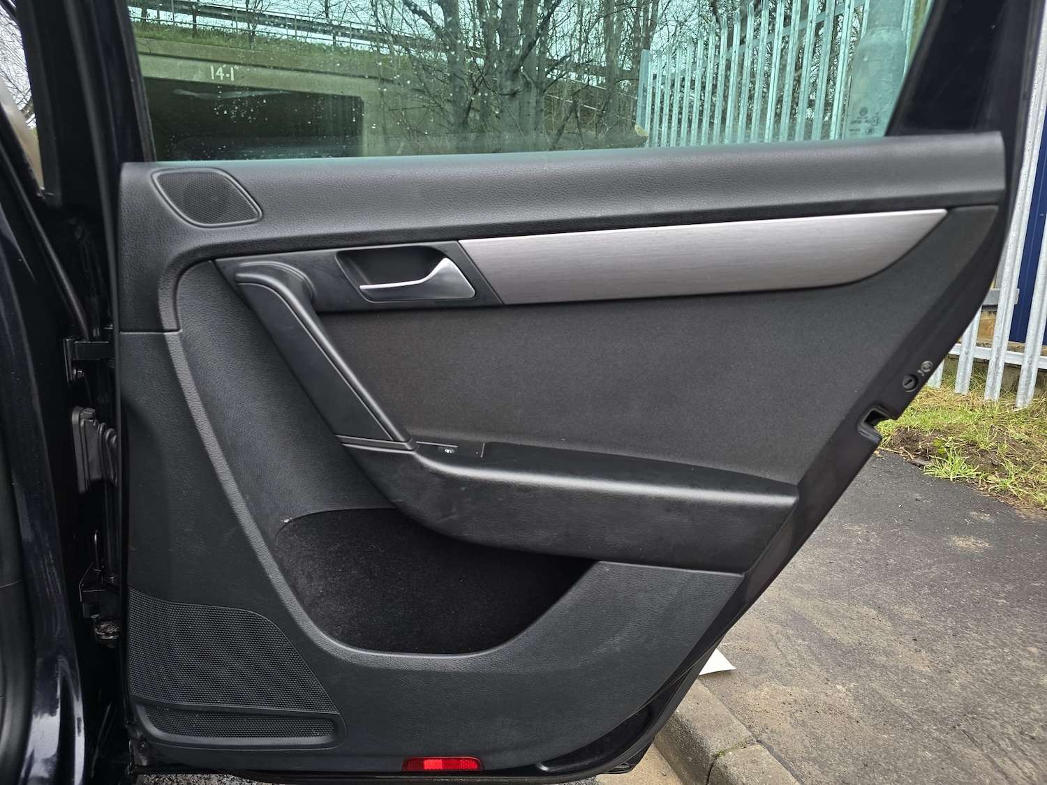 Used Volkswagen Passat 2011 for sale - 77631394: Photo 22