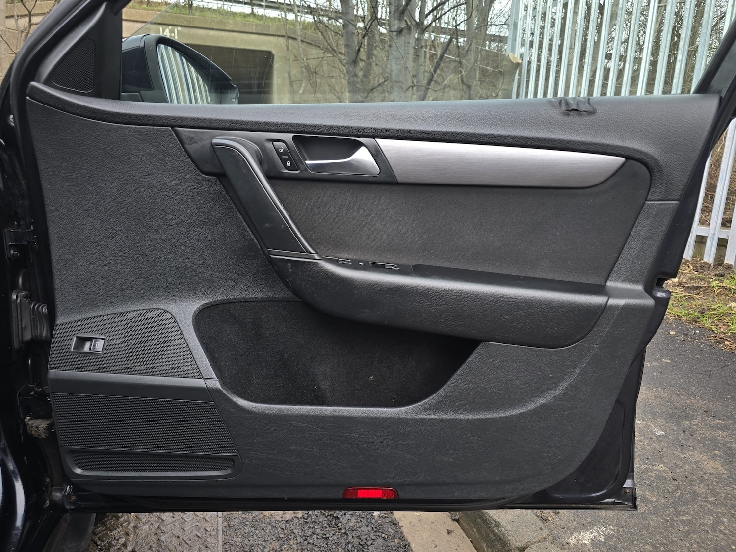 Used Volkswagen Passat 2011 for sale - 77631394: Photo 26