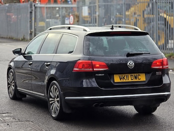 Used Volkswagen Passat 2011 for sale - 77631394: Photo