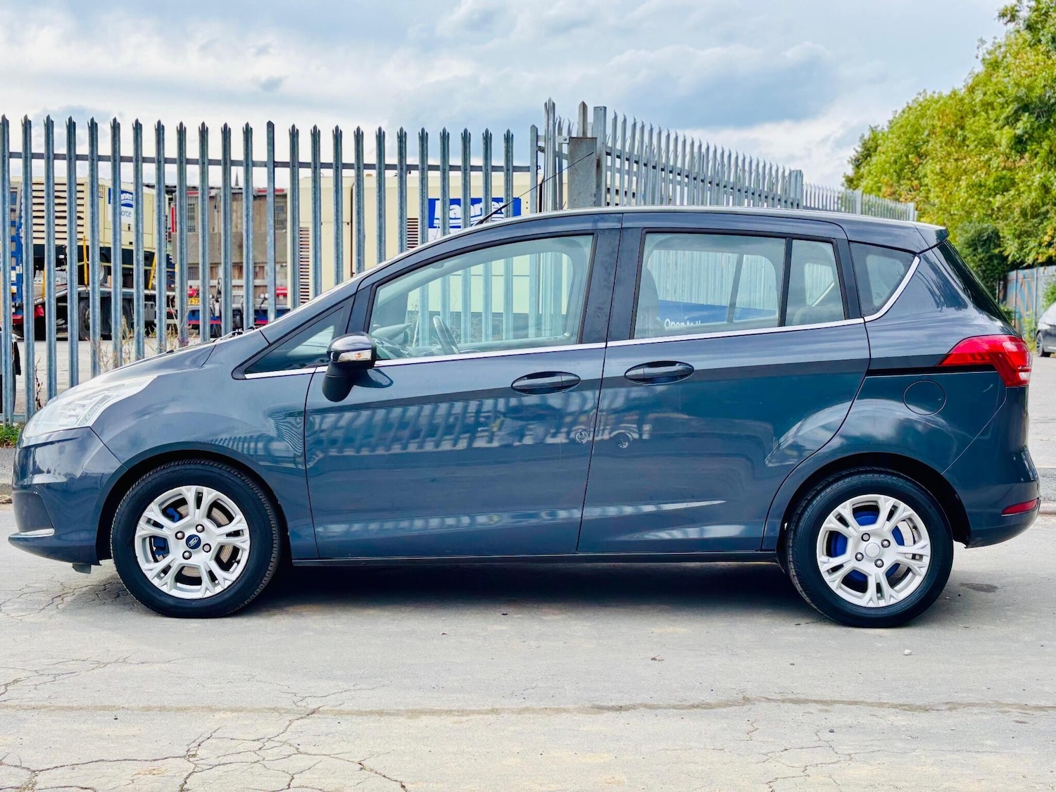 Used Ford B-MAX 2014 for sale - 76377476: Photo 13