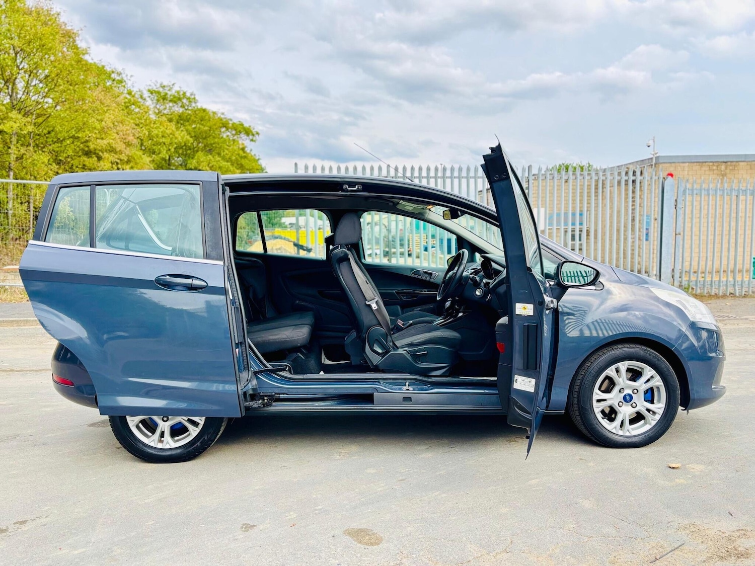 Used Ford B-MAX 2014 for sale - 76377476: Photo 19