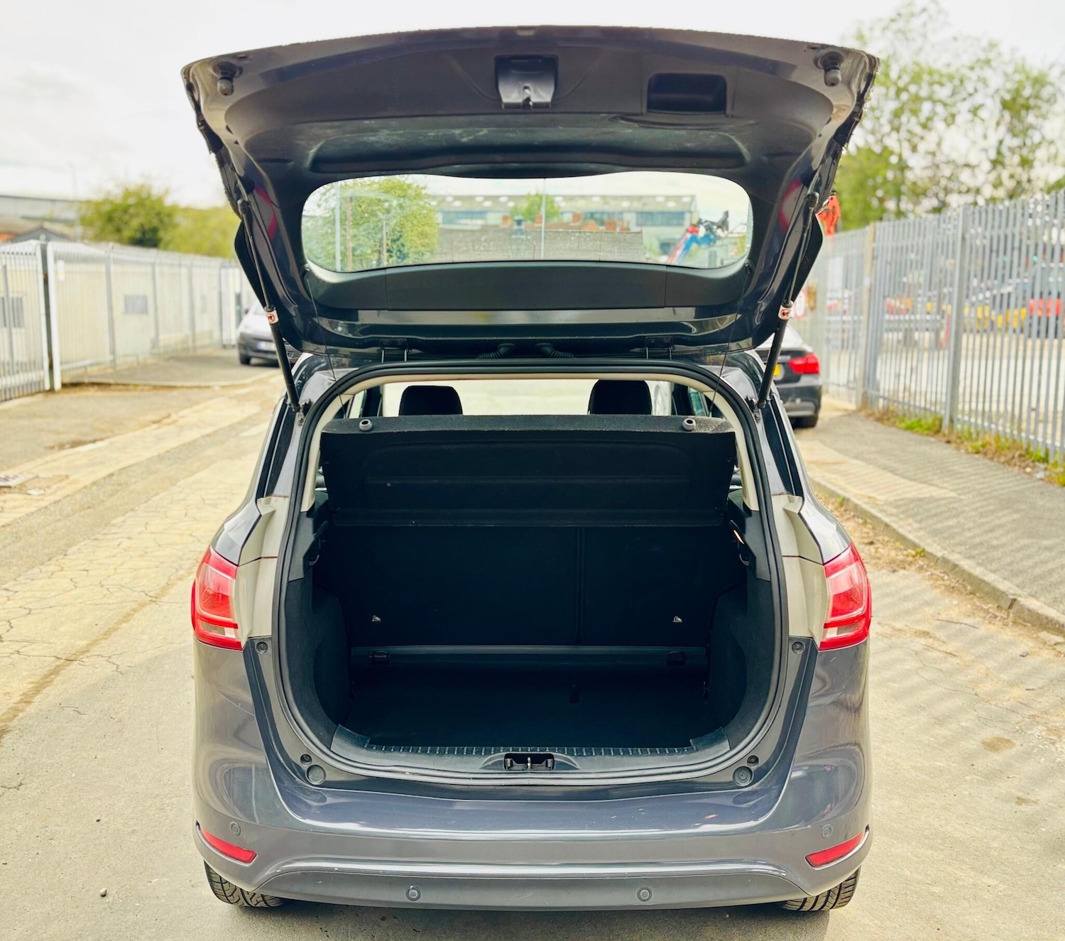 Used Ford B-MAX 2014 for sale - 76377476: Photo 40