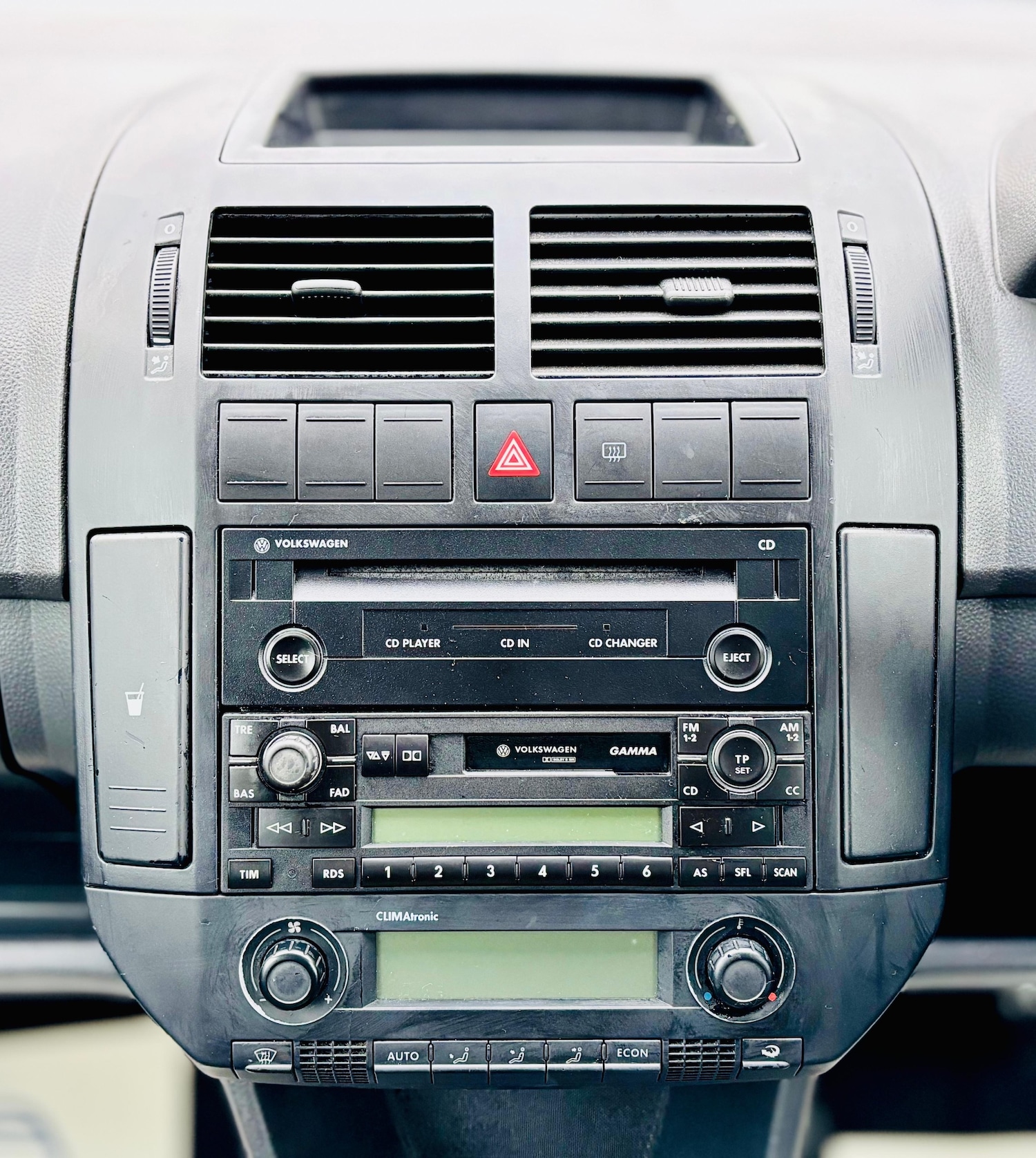 Used Volkswagen Polo 2002 for sale - 76598736: Photo 30