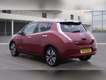 Used Nissan Leaf 2015 for sale - 76360397: Photo