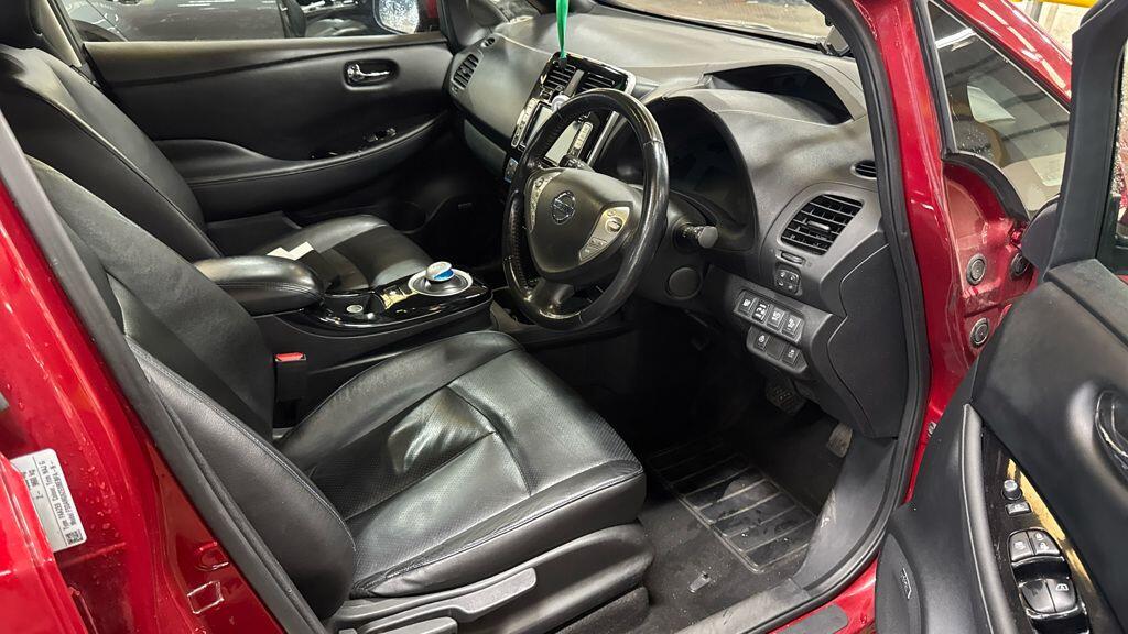 Used Nissan Leaf 2015 for sale - 76360397: Photo 9