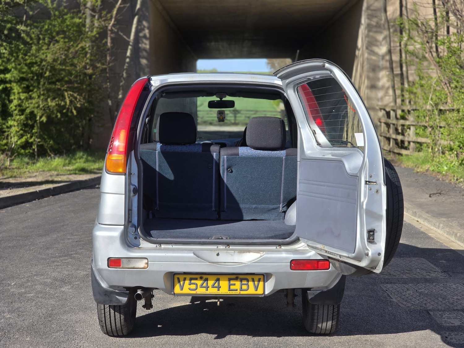 Used Daihatsu Terios 1999 for sale - 78187359: Photo 10