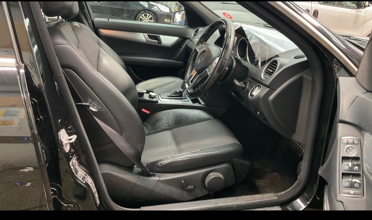 Used Mercedes-Benz C Class 2011 for sale - 77901849: Photo 7