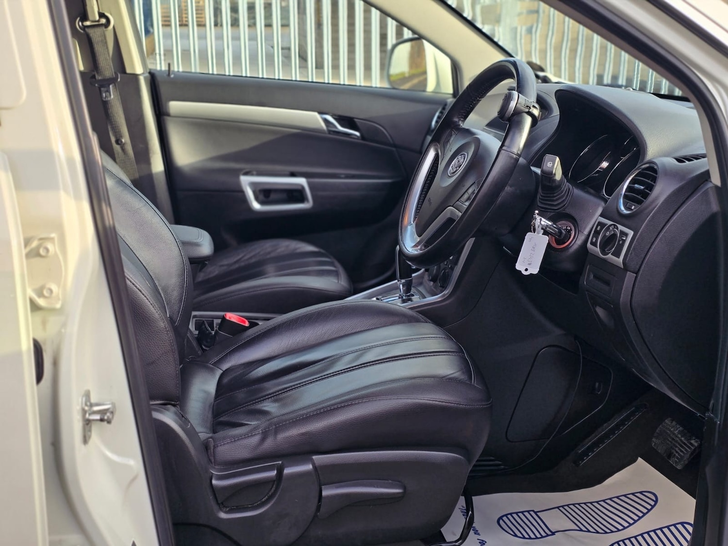 Used Vauxhall Antara 2012 for sale - 77404244: Photo 14