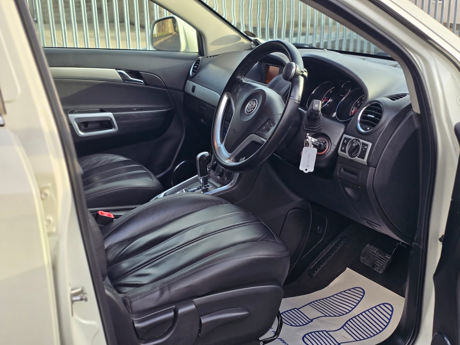 Used Vauxhall Antara 2012 for sale - 77404244: Photo 15