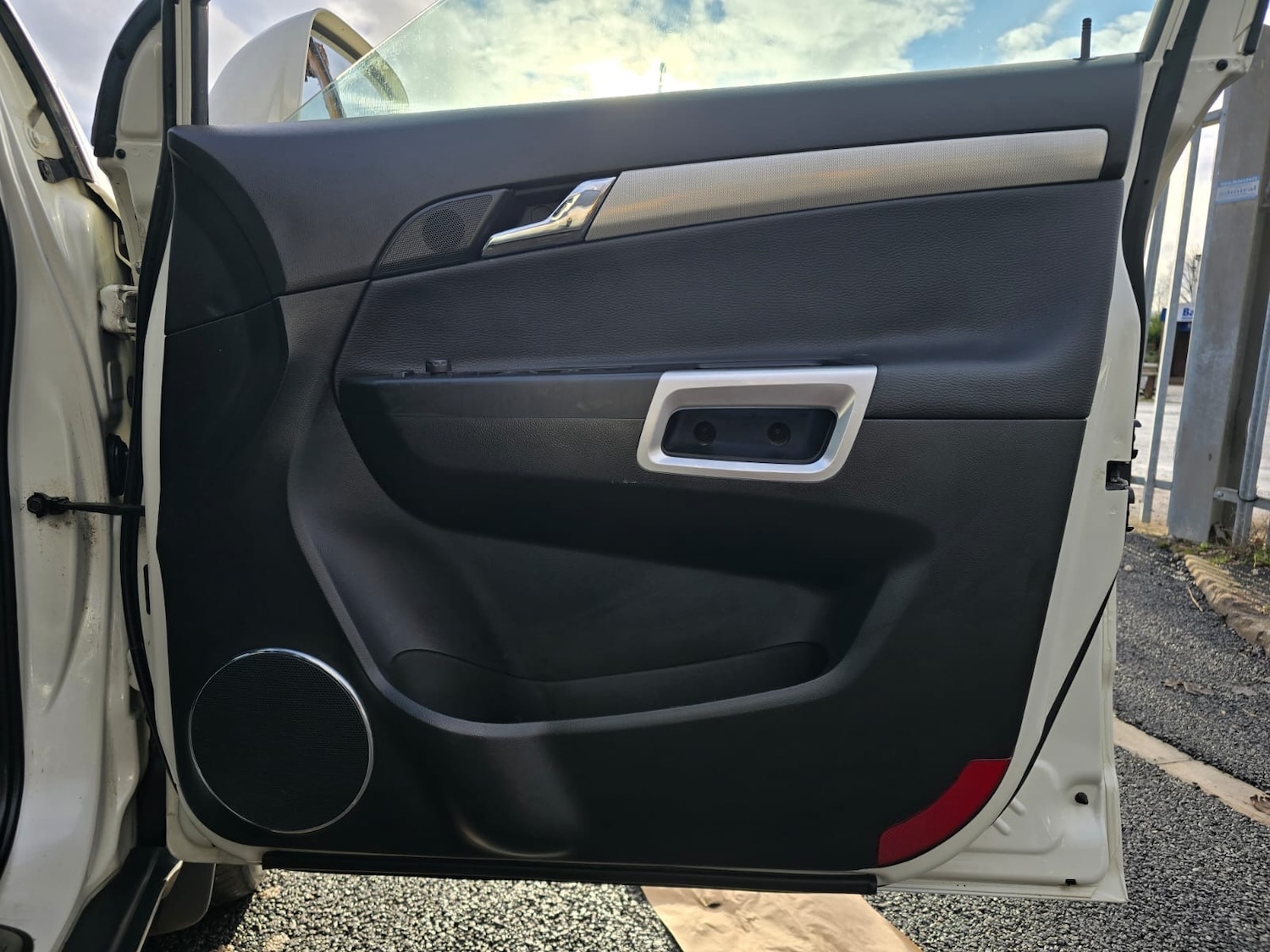 Used Vauxhall Antara 2012 for sale - 77404244: Photo 22