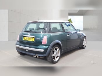 Used MINI Hatch 2004 for sale - 78799649: Photo