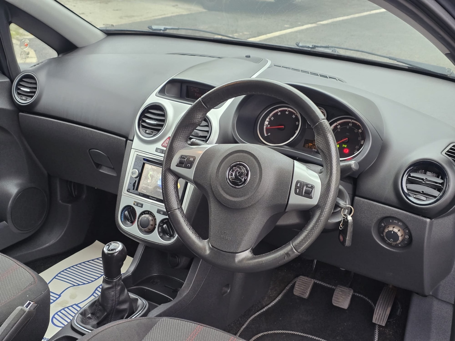 Used Vauxhall Corsa 2009 for sale - 77062083: Photo 20