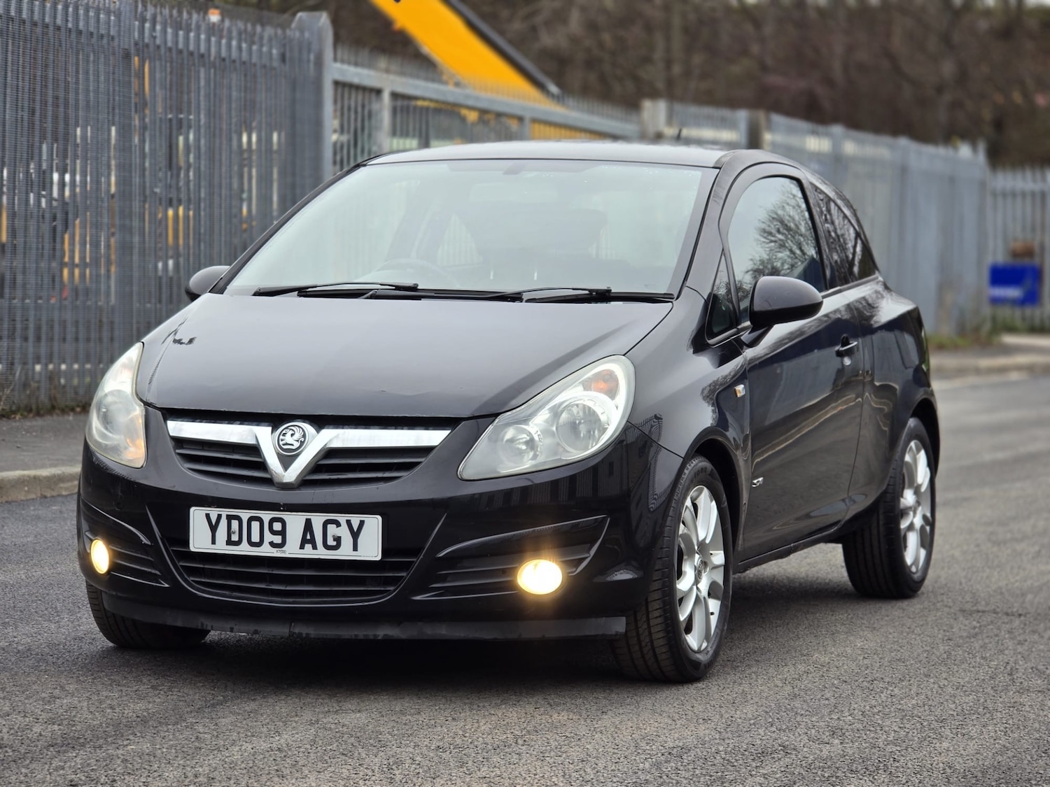 Used Vauxhall Corsa 2009 for sale - 77062083: Photo 32