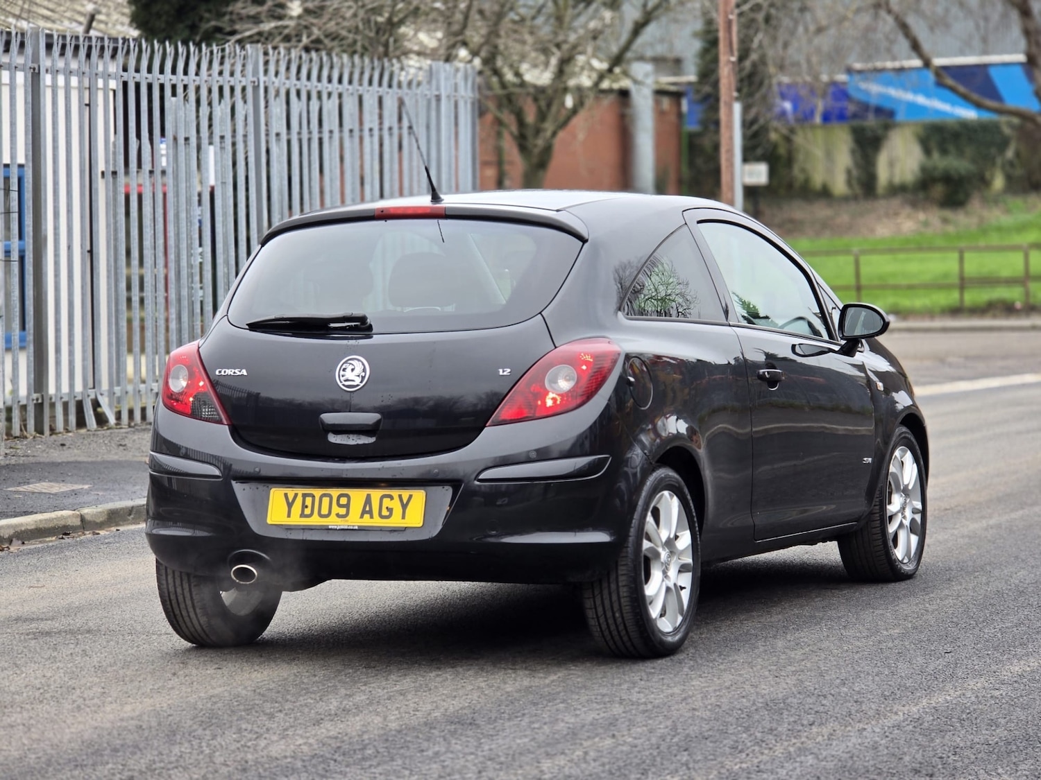 Used Vauxhall Corsa 2009 for sale - 77062083: Photo 33