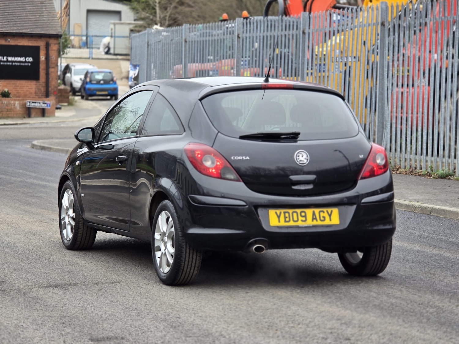 Used Vauxhall Corsa 2009 for sale - 77062083: Photo 6