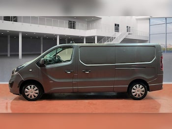 Used Vauxhall Vivaro 2016 for sale - 76360842: Photo