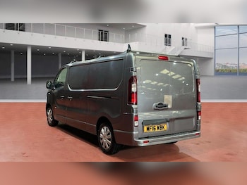 Used Vauxhall Vivaro 2016 for sale - 76360842: Photo