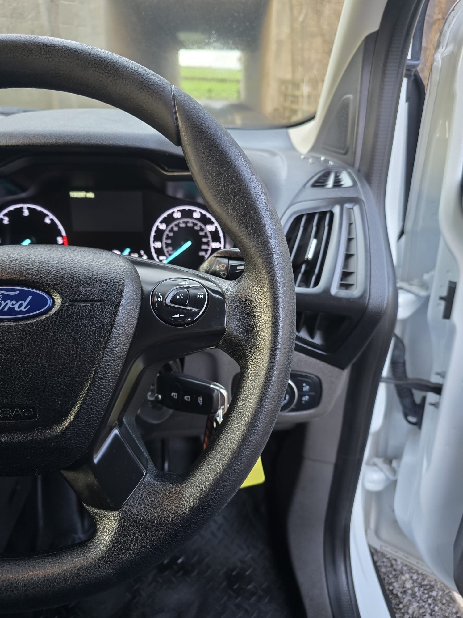 Used Ford Transit Connect 2020 for sale - 77350452: Photo 27