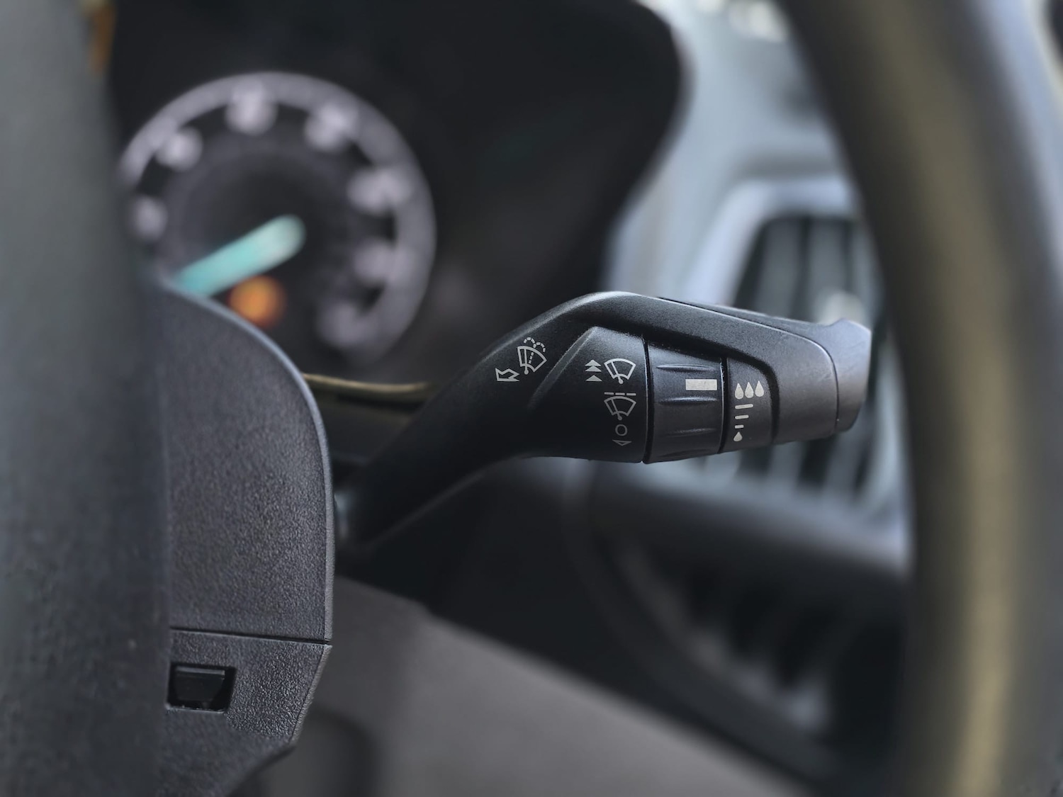 Used Ford Transit Connect 2020 for sale - 77350452: Photo 28