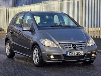 Used Mercedes-Benz A-Class 2011 for sale - 79104852: Photo