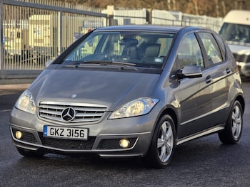 Used Mercedes-Benz A-Class 2011 for sale - 79104852: Photo