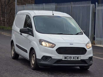 Ford Transit Courier feature image