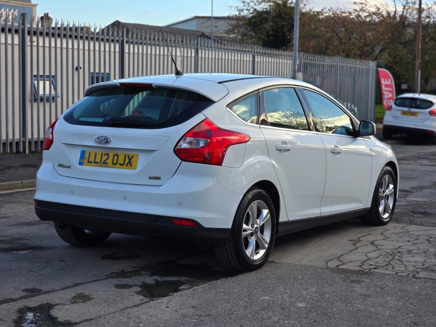 Used Ford Focus 2012 for sale - 76388076: Photo 16