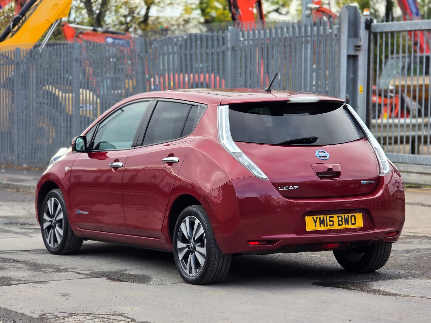 Used Nissan Leaf 2015 for sale - 77259181: Photo 12