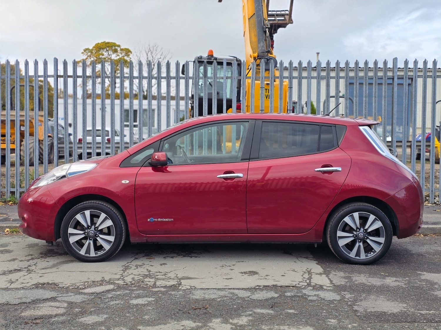 Used Nissan Leaf 2015 for sale - 77259181: Photo 13