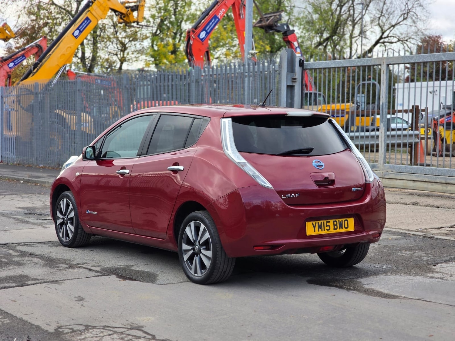 Used Nissan Leaf 2015 for sale - 77259181: Photo 9