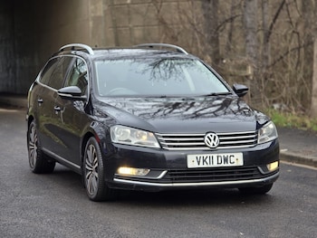 Used Volkswagen Passat 2011 for sale - 77218330: Photo