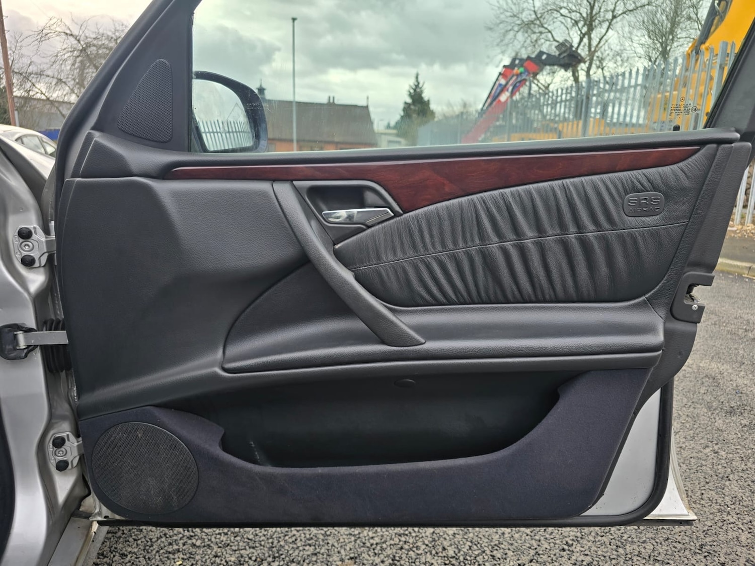 Used Mercedes-Benz E Class 2003 for sale - 77631395: Photo 22