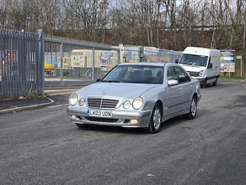 Used Mercedes-Benz E Class 2003 for sale - 77631395: Photo
