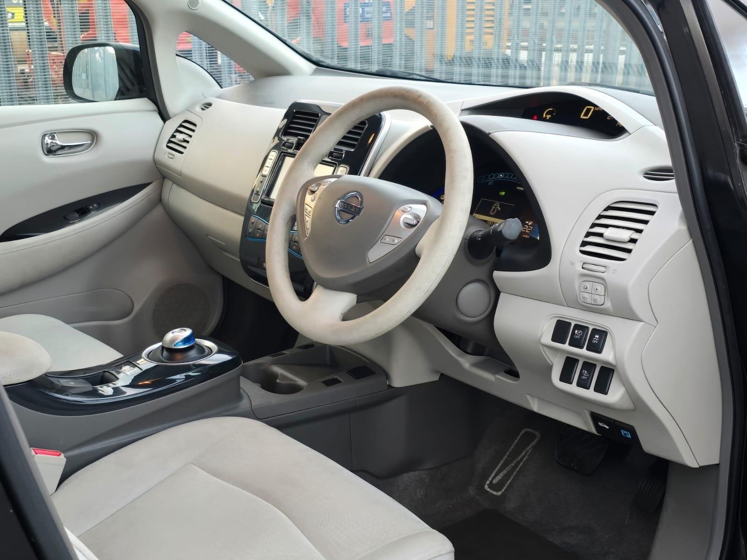 Used Nissan Leaf 2013 for sale - 76200194: Photo 28