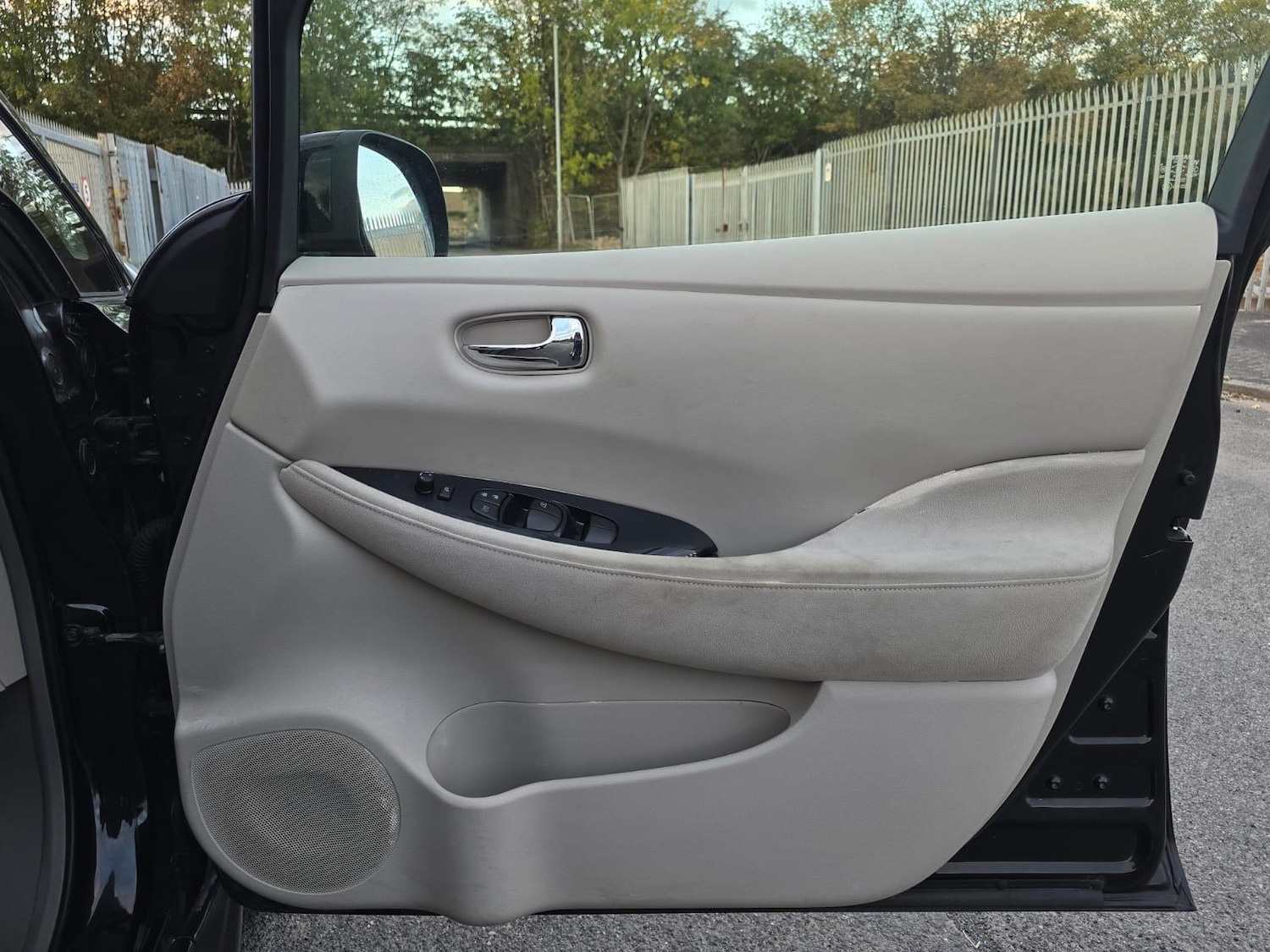 Used Nissan Leaf 2013 for sale - 76200194: Photo 35