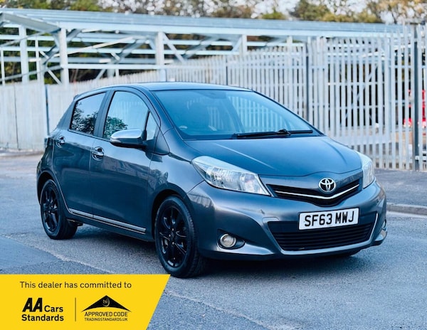 Used Toyota Yaris 2013 for sale - 76251343: Photo 1