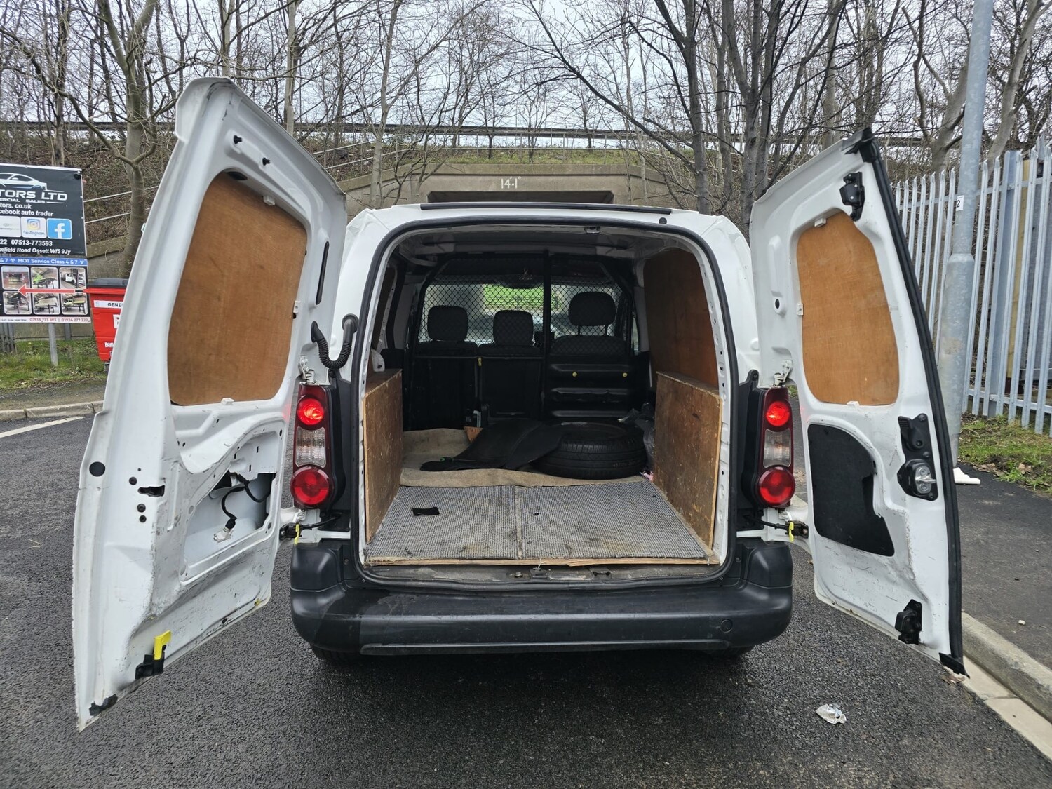 Used Peugeot Partner 2016 for sale - 77336849: Photo 16