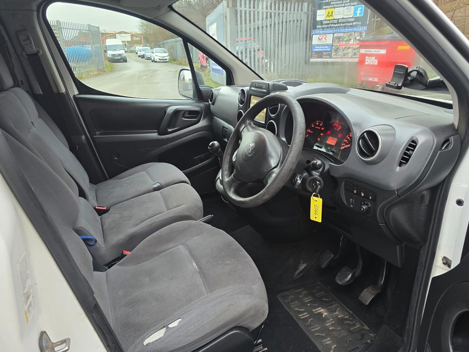 Used Peugeot Partner 2016 for sale - 77336849: Photo 6