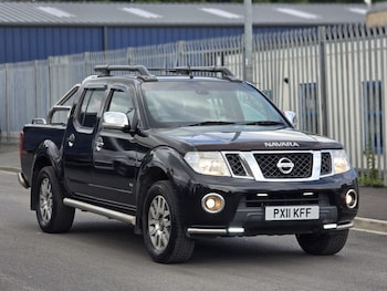 Used Nissan Navara 2011 for sale - 78944612: Photo