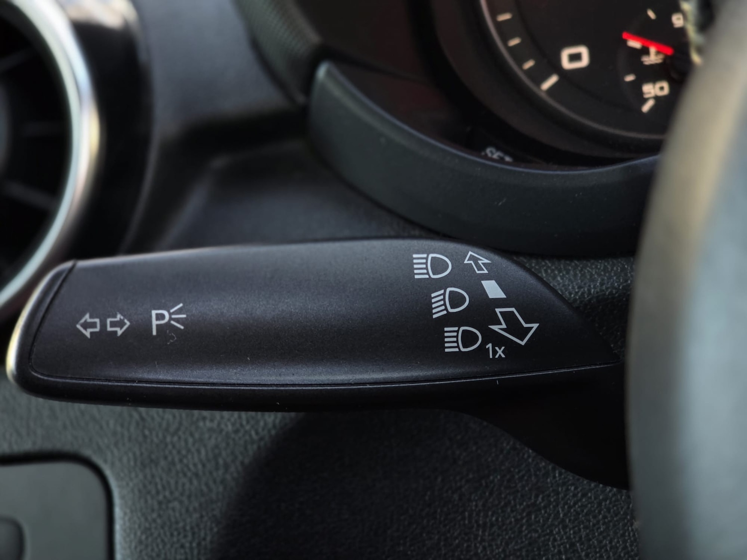 Used Audi A1 2010 for sale - 77641789: Photo 12