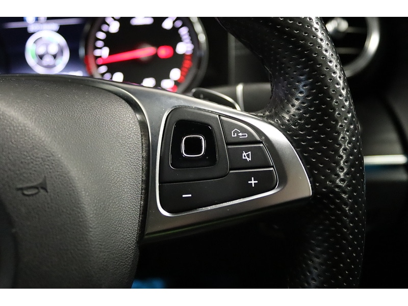 Used Mercedes-Benz E Class 2018 for sale - 77125722: Photo 16