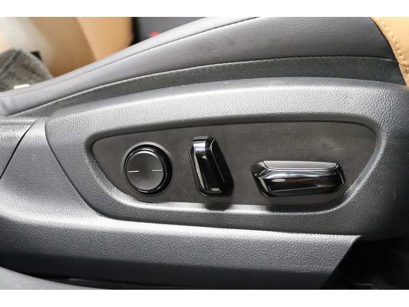 Used Lexus ES 2022 for sale - 76531640: Photo 32