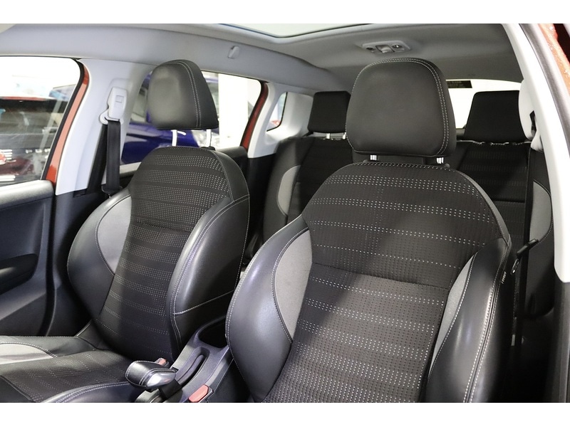 Used Peugeot 2008 2016 for sale - 76821314: Photo 18