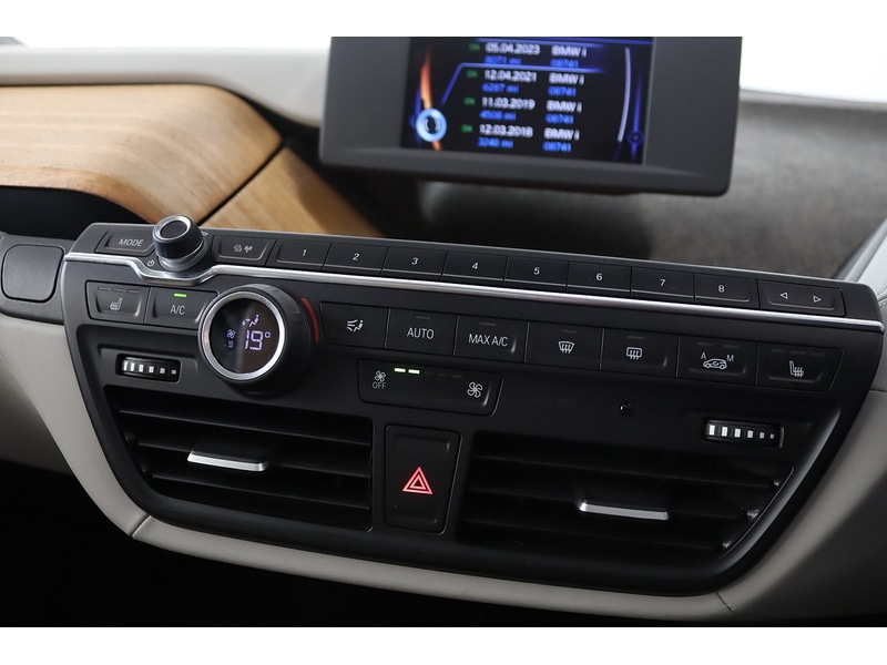 Used BMW i3 2015 for sale - 76638676: Photo 32