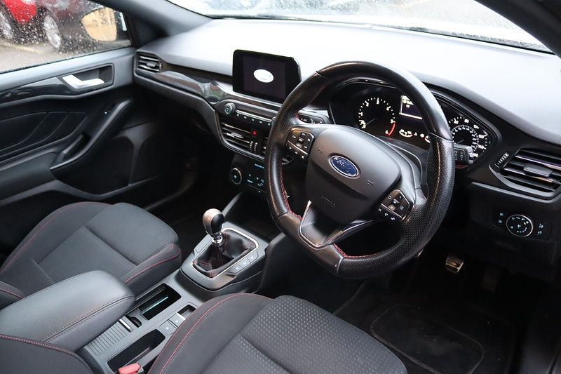 Used Ford Focus 2019 for sale - 77465299: Photo 2